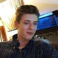 Jonah Hart's Instagram, Twitter & Facebook