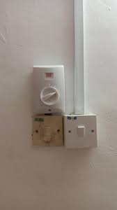.create effort less ceiling fan regulator and this regulator circuit regulates ceiling fan speed smoothly. Teratak Arus Pemasangan Kipas Siling Dan Ganti Regulator Facebook