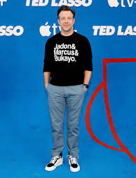 The first episode began streaming on friday (july 23) followed by a new episode once a week for the remainder of. Jason Sudeikis Supports England S Black Players At Ted Lasso Premiere People Com
