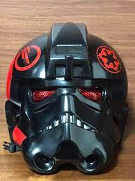Tolle lackierarbeit und massiv gebaut. Helmet Star Wars Helmet Star Wars Characters Star Wars Battlefront