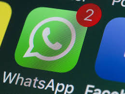 Whatsapp ने अपनी प्राइवेसी को अपडेट कर दिया है और नई प्राइवेसी पाॅलिसी 8 फरवरी से लागू कर दिया जाएगा। नई पाॅलिसी. Whatsapp Tunda Kebijakan Baru Takut Ditinggal Pengguna