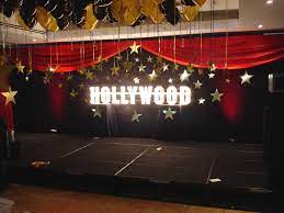 Hollywood decoration ideas for your hollywood theme party including hollywood party decorations, clapper boards and award statues. Pin By Paramount Event Hire On Hollywood Theme Hollywood Party Theme Prom Themes Hollywood Theme