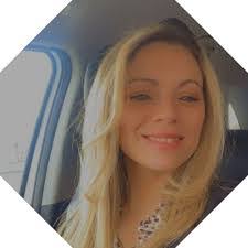 Tracy Rust's Instagram, Twitter & Facebook