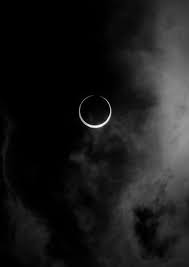 Black And White Sky Howlovesme Aesthetic Black White Moon Sky Moon Photography Black Aesthetic Black And White Aesthetic