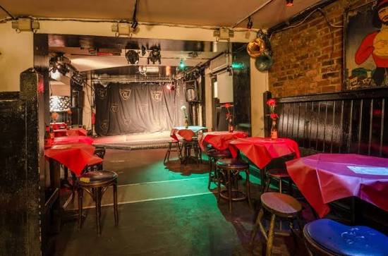 The Troubadour | Folk Venue | Gig Listings