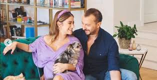 Ali atay haberleri en güncel gelişmeler ve son dakika haberler.ali atay kimdir,hayatı ve biyografisi. Hazal Kaya Ali Atay Ciftinin Oglu Fikret Ali Ne Zaman Dogdu