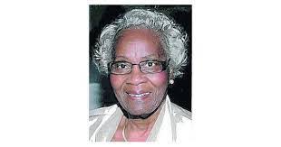 Ursula Paul's Instagram, Twitter & Facebook