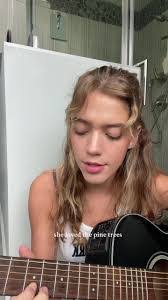 Ronnie Rucker's Instagram, Twitter & Facebook