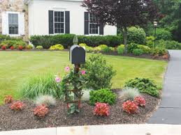 Mailbox Landscaping Google Search Mailbox Landscaping Mailbox Garden Mailbox Plants