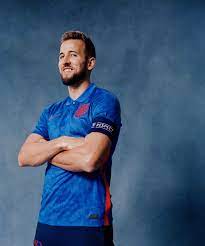 4.4 out of 5 stars 15. England S New Football Kit Has Taken Inspiration From World In Motion British Gq