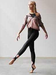 Athletic apparel + technical clothing. 11 Crazy Flattering Yoga Pants You Ll Never Want To Take Off Fashion Dance Outfits Fitness Fashion