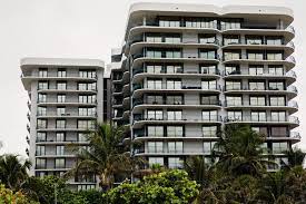 The champlain towers south condominium is located at 8877 collins avenue in the city of surfside. Rl Mg6nfpddonm