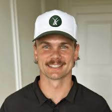 I would like to spotlight an entrepreneurial journey of my good friends  Alexander Jolley and Max Broman who are the Founders for FRDM Turf.