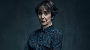 Actor una stubbs, known for her roles in tv series such as worzel gummidge, sherlock and eastenders, has died stubbs, who was born in hertfordshire and started out as a dancer, rose to. Hhl0i Qfmg2h6m