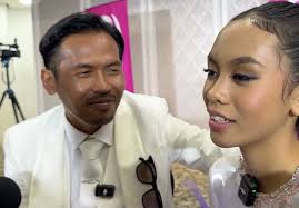 khairul fahmi dan elia bertunang Archives