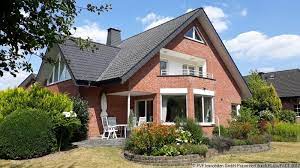 Im jahr 2020 wurde dieses geschmackvolle haus bezugsfertig. Haus Zum Verkauf 32139 Spenge Mapio Net