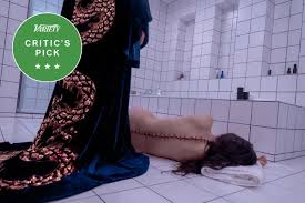 The Substance Review: Cathartically Fun, Extreme Feminist Body Horror