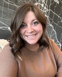 Stephanie Seidel's Instagram, Twitter & Facebook