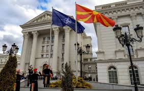 Y es que macedonia del norte hizo saltar la banca y derrotó a toda una selección alemana apelando a la épica y amargando el retorno del guardameta azulgrana a la portería de la 'mannschaft' prácticamente un año y medio después. Macedonia Es Ahora Macedonia Del Norte Y De Inmediato Ingresa A La Otan Panama America