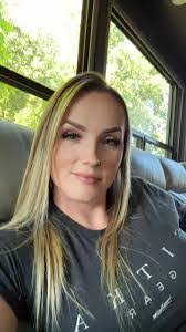 Tamra Wood's Instagram, Twitter & Facebook