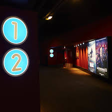 Vue Finchley Road Cinema O2 Centre Max lord and the cheetah. vue finchley road cinema o2 centre