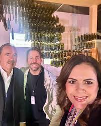 Coahuila brilló una vez más en @naciondevinos! 🍇🍷 Gracias estimado  @salomonabedrop por invitarnos y felicidades @gus.guzman__ por tan  extraordinario evento que reúne a lo más destacado de la industria  vitivinícola mexicana, y