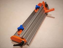Pin On Adjustable Cutting Fence