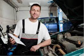 How To Become An Automotive Service Advisor | Auto School