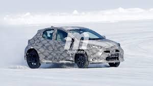 Toyota yaris cross 2020 b suv ไฮบร ด ประหย ด 31 1 กม ล ตร เป ดขาย ก ย น ในญ ป น. Toyota Yaris Cross Cazado El Nuevo B Suv Que Hara Frente Al Renault Captur Motor Es