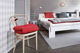 Gleichzeitig herrscht in vielen kliniken und pflegeeinrichtungen personalmangel. Hersteller Von Betten Und Schlaf Mobeln