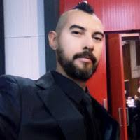 Noe Mondragon's Instagram, Twitter & Facebook