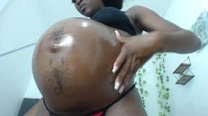 Pregnant belly spanking 5 - ThisVid.com