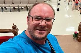 David Ray's Instagram, Twitter & Facebook