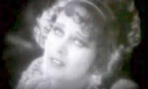 Dolores Costello as the historic 19th Century Beauty of the old American  South "Elizabeth Patterson" in GLORIOUS BETSY (1928). Directed by Alan  Crosland
