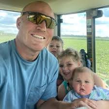 Brian Goetz's Instagram, Twitter & Facebook