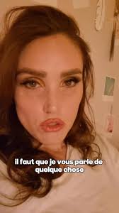 Ne cherchez plus le meilleur appareil pour vous coiffer 🙅‍♀️ il est déjà  chez vous 🫵 et Kelly va vous le montrer ✨ (encore une idée de génie 😅😆)  #sketch #comedie #humour #coiffure #kellysansfiltre