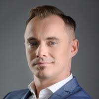 Robert Bielicki's Instagram, Twitter & Facebook