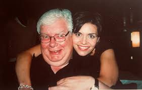 Georgia Mackenzie 🏴󠁧󠁢󠁷󠁬󠁳󠁿🤩🍫 (@msgeorgia_mackenzie) • Instagram  photos and videos