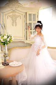 Dress rental is for 1 hour of your photoshoot. Maternity Pregnancy Photoshoot White Dress Gown Wear Bridal Wedding Free Size Free Shipping Women S Fashion Clothes Dresses On Carousell
