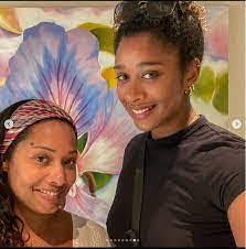 Keisha Booth's Instagram, Twitter & Facebook