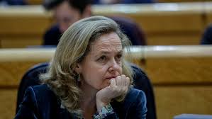 Los gobiernos de alemania, francia y holanda confían en que la situación se calme con rapidez en cataluña y han mostrado a mariano rajoy su el portavoz de la canciller angela merkel ha recordado que alemania y españa son estrechos aliados y ha asegurado que berlín sigue con mucha atención. El Eurogrupo Examina Un Borrador De Acuerdo Pactado Entre Alemania Francia Holanda Italia Y Espana