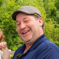 100+ "Zona's" profiles