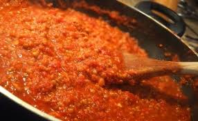 Voici La Recette De Sauce A Spag De Grand Mere Cuite Au Four Cooking Spaghetti Spaghetti Sauce Stuffed Peppers