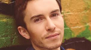 Operatographer: Emerging Artist Andrew Bogard