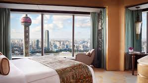 Positioned within the heart of this magnificent tower. Club Studio The Ritz Carlton Shanghai Pudong