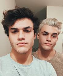 Pin By Jade Coady On Dolan Twins With Images Dolan Twins Dolan Twins Imagines Dollan Twins