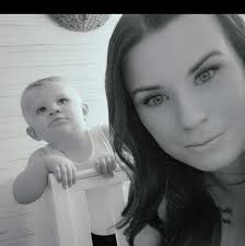 Edit : Thank you everyone she has now got her phone back really appreciate  everyone messaging and letting me know 😊❤️❤️ Long shot but was hoping  someone might come across my daughters