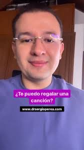 Mercedes Perozo's Instagram, Twitter & Facebook