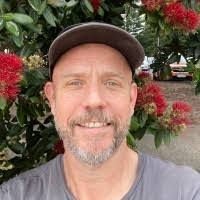 Simon Pratt's Instagram, Twitter & Facebook