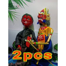 Terus si aki ngabéjaan cépot jeung pétruk yén gatotgaca keur di kidul, di. Wayang Golek Sunda Cepot